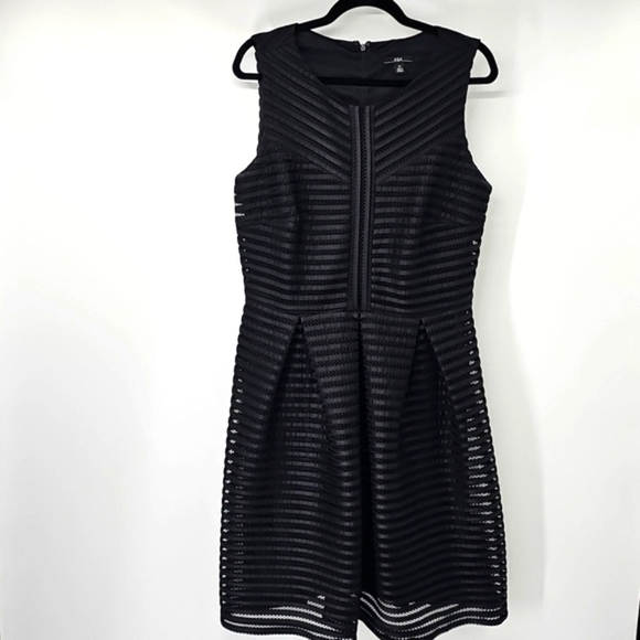 R&K Black Fit&Flare Sheer Eyelet Striped Overlay Sleeveless Cocktail Dress - Picture 14 of 14